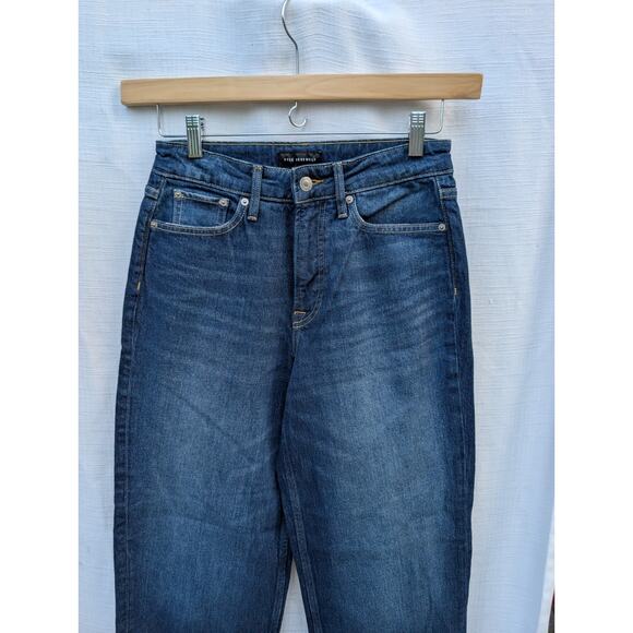 Free Assembly Womens Super High Rise Wide Leg Crop Jeans Sz 4 Straight Dark Wash - Picture 3 of 8